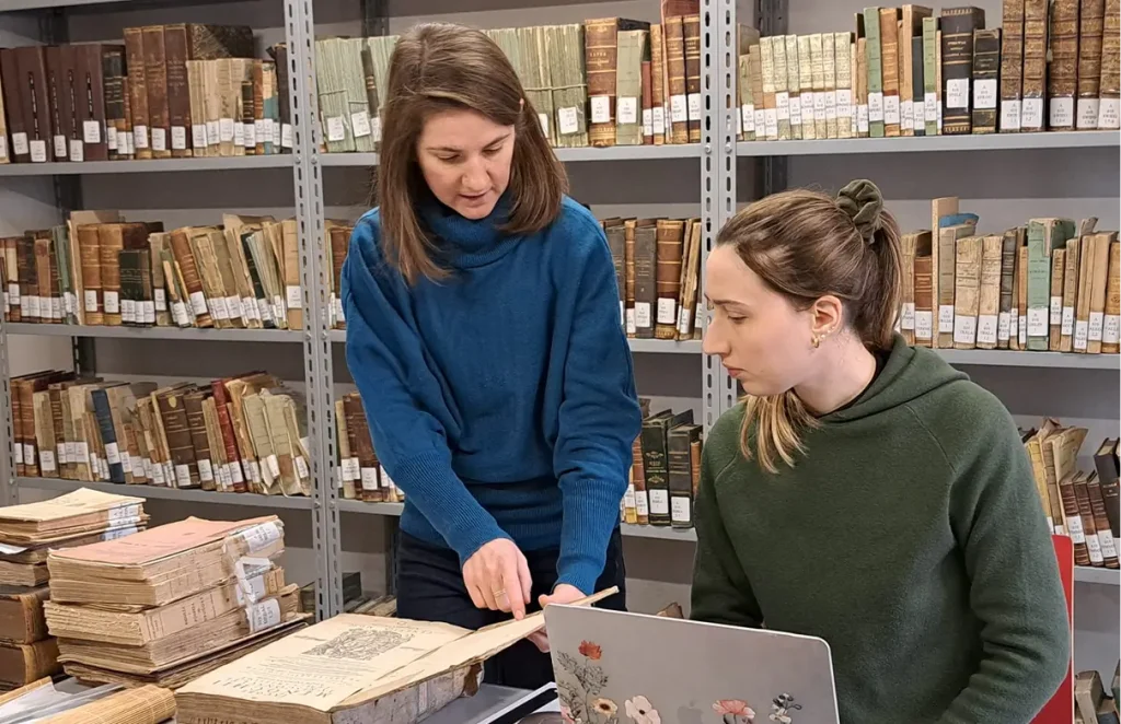 AMALIA_cosa facciamo_archivi&biblioteche1